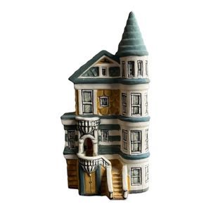 Van Hill Pottery Home Figurine